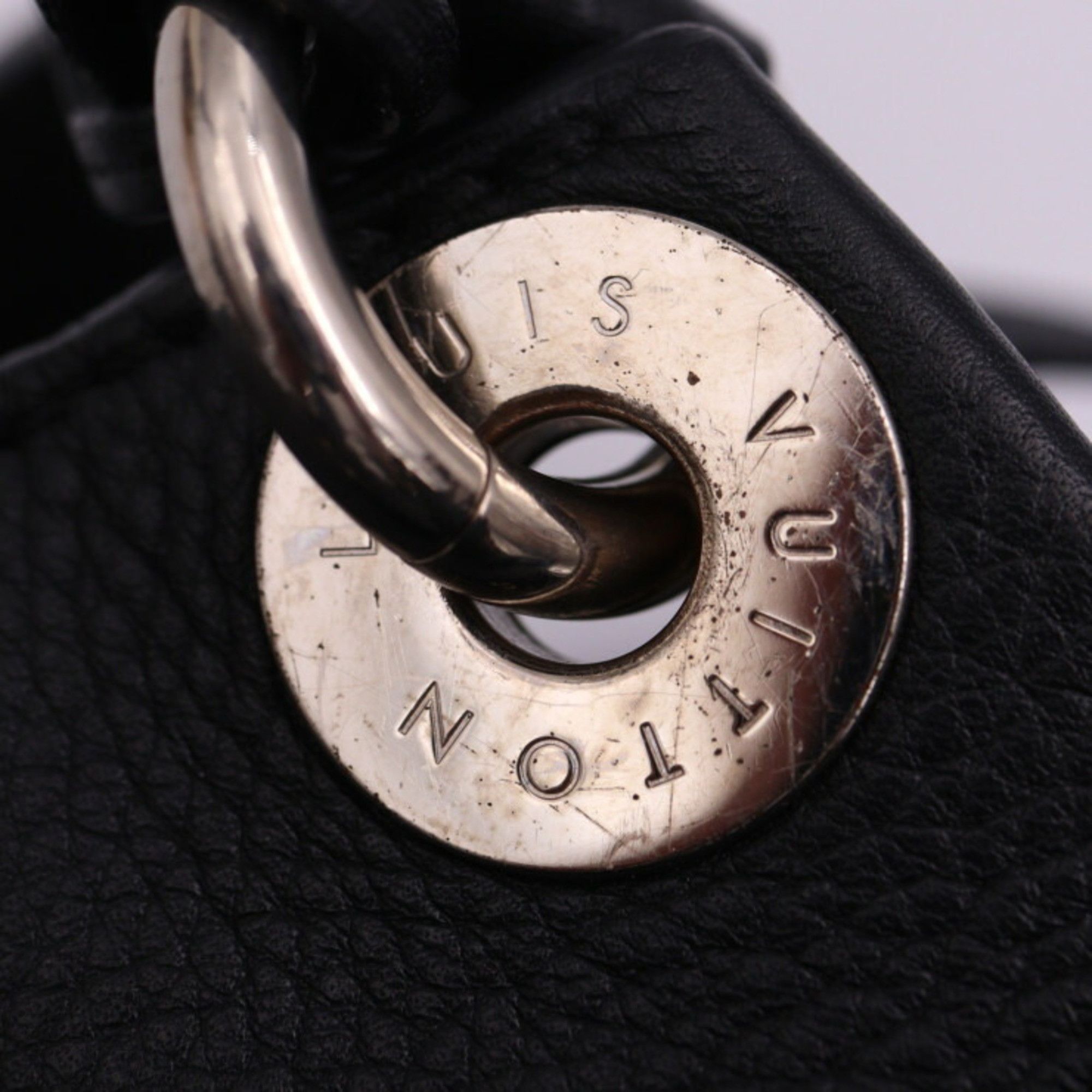 Louis Vuitton Louis Vuitton Mahina shoulder Size ONE SIZE - 10 Thumbnail