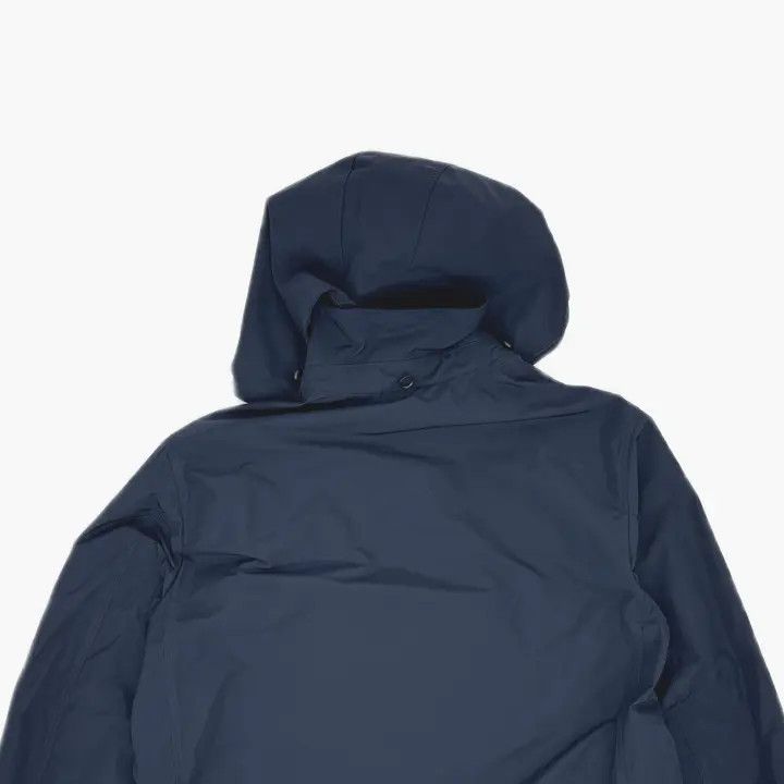 Burberry Burberry Hooded Jacket in Dark Blue Size US L / EU 52-54 / 3 - 4 Thumbnail