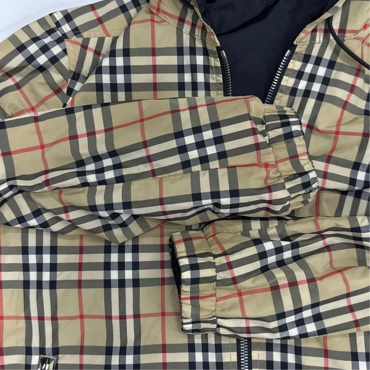 Burberry Burberry Vintage Reversible Checked Hooded Jacket Size US S / EU 44-46 / 1 - 7 Thumbnail