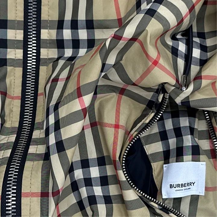 Burberry Burberry Vintage Reversible Checked Hooded Jacket Size US S / EU 44-46 / 1 - 4 Thumbnail