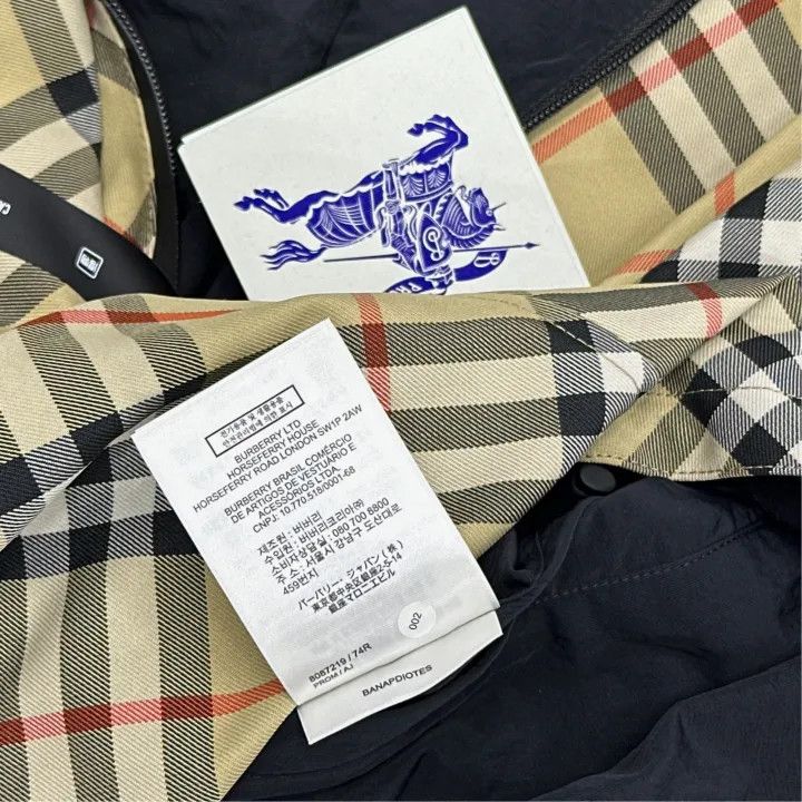 Burberry Burberry Hooded Check Jacket for Men Size US S / EU 44-46 / 1 - 3 Thumbnail