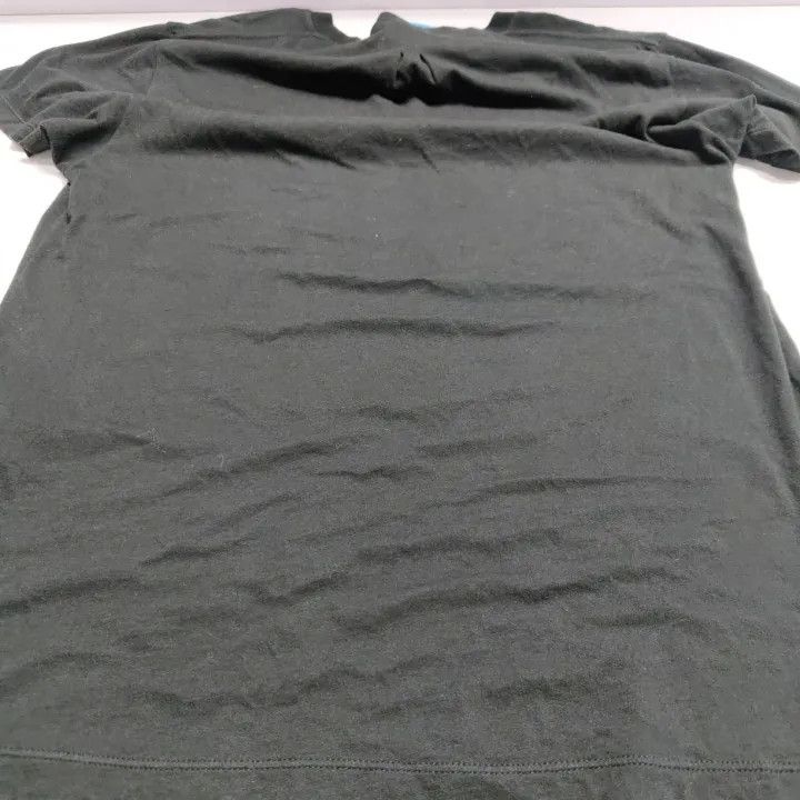 Saint Laurent Paris Yves Saint Laurent Shark Print Short Sleeve Tee Size US M / EU 48-50 / 2 - 10 Thumbnail