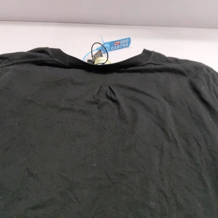Saint Laurent Paris Yves Saint Laurent Shark Print Short Sleeve Tee Size US M / EU 48-50 / 2 - 5 Thumbnail