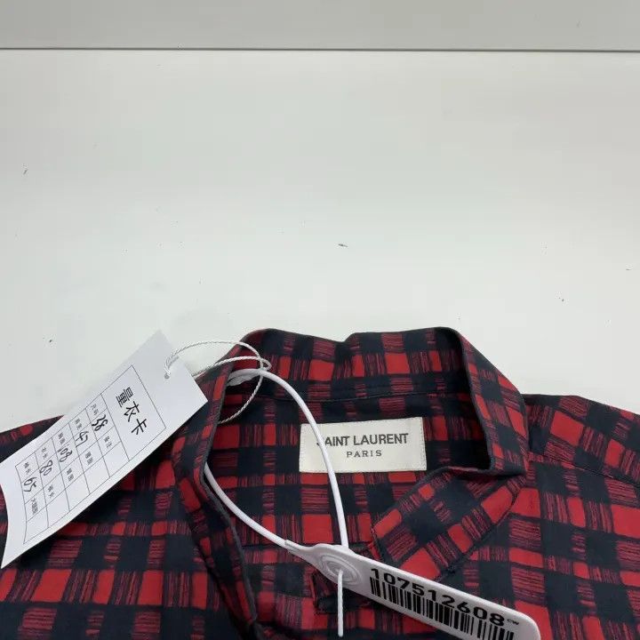 Saint Laurent Paris Yves Saint Laurent Red Checked Casual Shirt Size US M / EU 48-50 / 2 - 7 Thumbnail