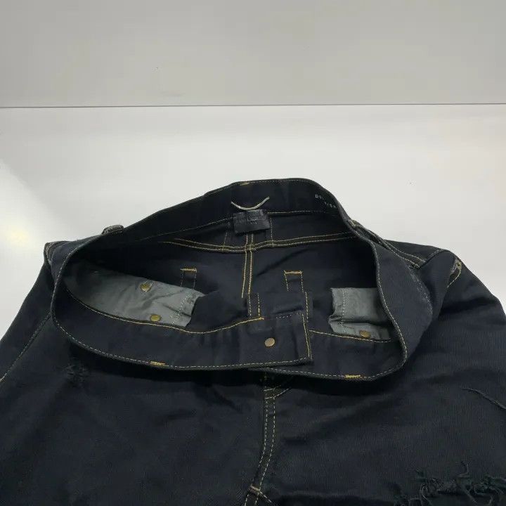Saint Laurent Paris Yves Saint Laurent Black Distressed Denim Pants Size US 31 - 6 Thumbnail