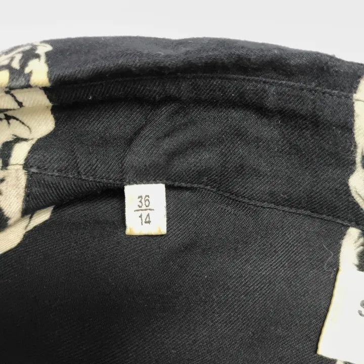 Saint Laurent Paris Yves Saint Laurent Skull Print Long Sleeve Shirt Size US S / EU 44-46 / 1 - 6 Thumbnail