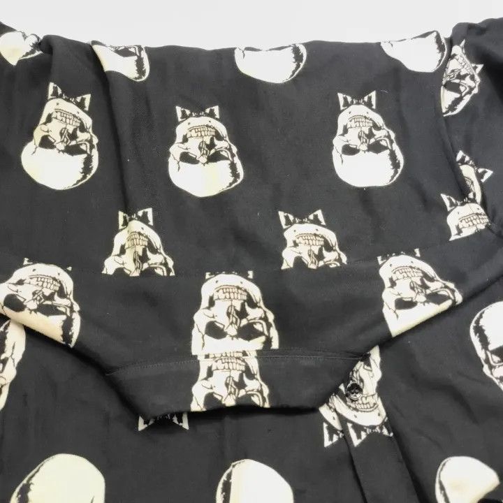 Saint Laurent Paris Yves Saint Laurent Skull Print Long Sleeve Shirt Size US S / EU 44-46 / 1 - 8 Thumbnail