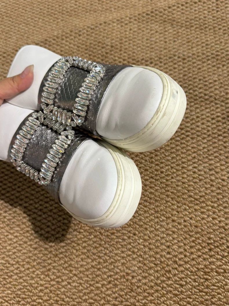 Roger Vivier Roger Vivier White High-Top Sneakers Size US 6 / IT 36 - 2 Thumbnail