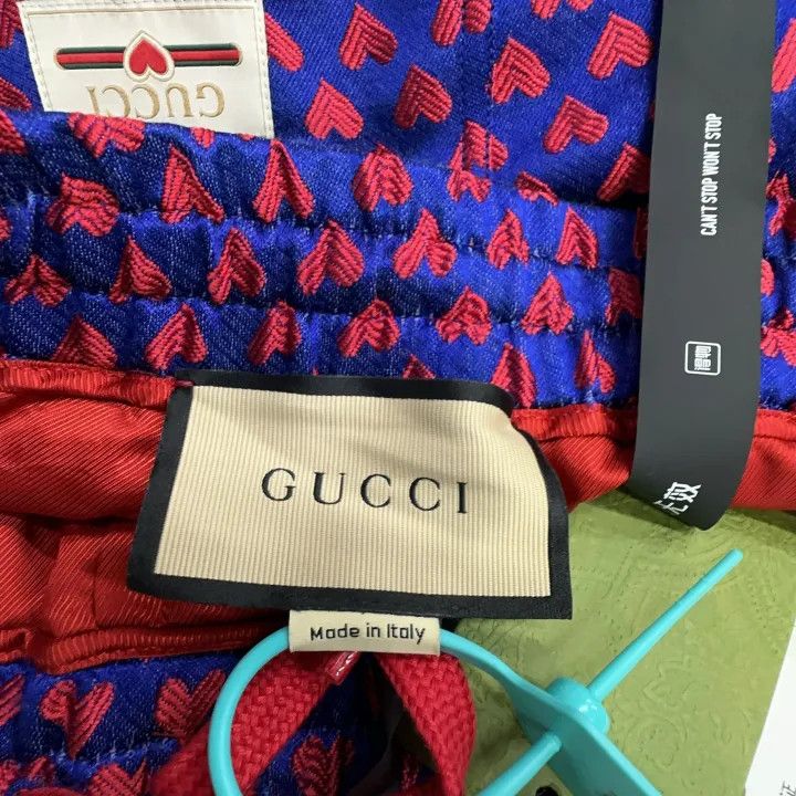 Gucci Gucci Valentine's Day Heart Pattern Casual Shorts Size US 44 / EU 60 - 4 Thumbnail
