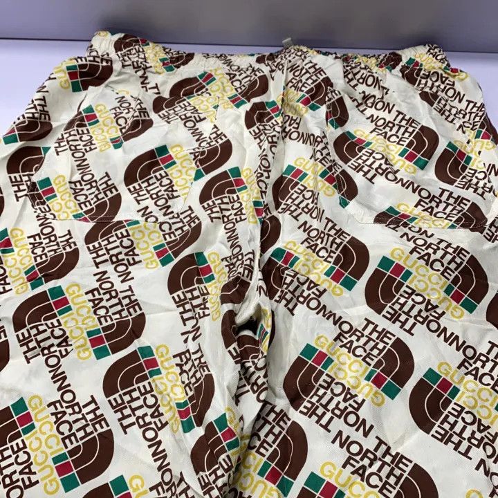 Gucci The North Face x Gucci Logo Print Shorts Size US 44 / EU 60 - 5 Thumbnail