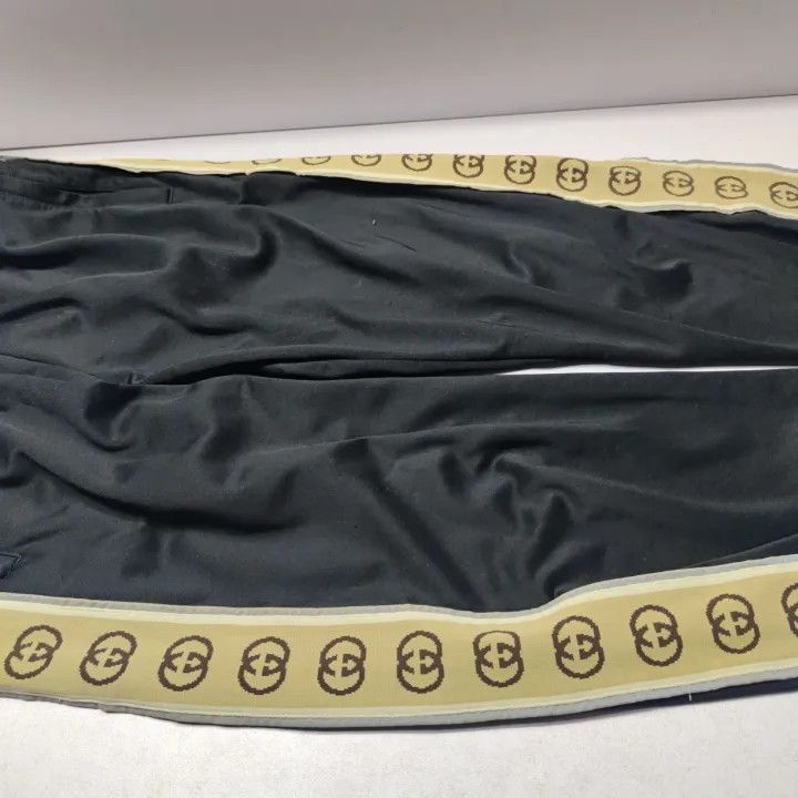 Gucci Gucci 1921 Series Logo Print Knitted Pants Size US 32 / EU 48 - 11 Thumbnail