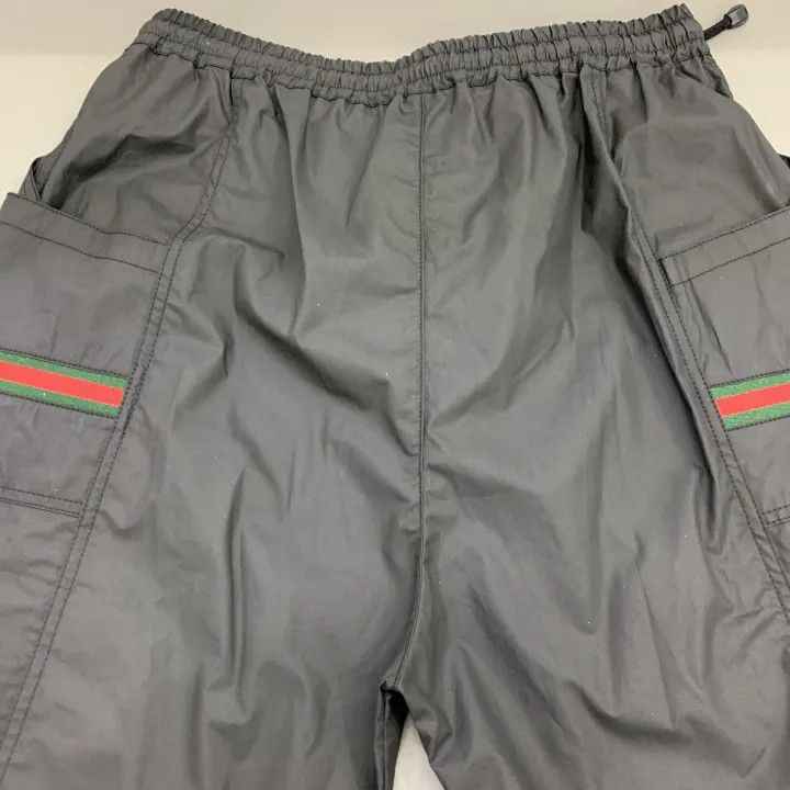Gucci Gucci Logo Label Black Casual Shorts Size US 44 / EU 60 - 2 Thumbnail