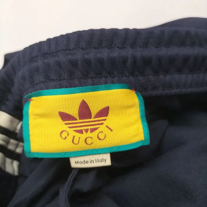 Gucci Gucci x Adidas Original Logo Embroidered Pants Size US 30 / EU 46 - 3 Thumbnail