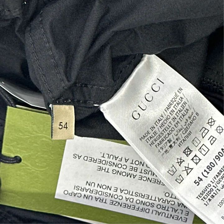Gucci Gucci Logo Label Loose Fit Casual Shorts Size US 44 / EU 60 - 3 Thumbnail