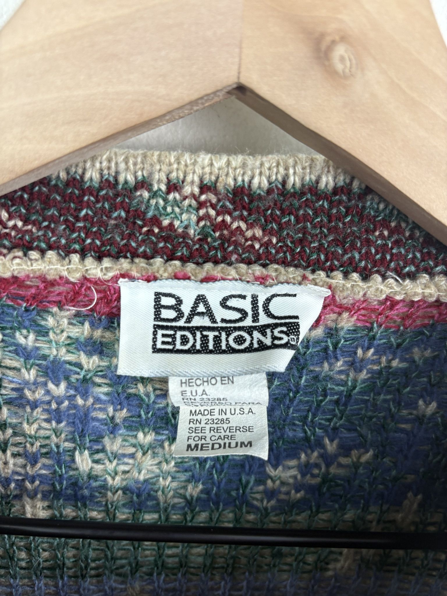 Vintage Vintage 90's Knit Basic Editions Floral All Over Pattern Crewneck Pullover Cardigan Size M Size US M / EU 48-50 / 2 - 2 Thumbnail