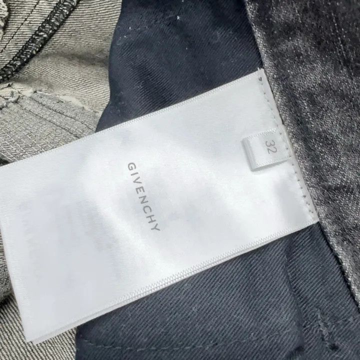 Givenchy givenchy short sleeve tee Size US M / EU 48-50 / 2 - 5 Thumbnail