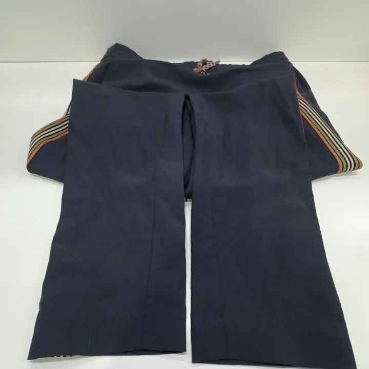 Burberry Burberry Classic Check Sports Pants Navy Blue Size US 44 / EU 60 - 8 Thumbnail
