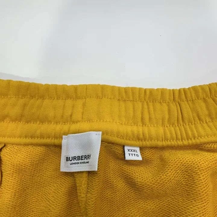 Burberry Burberry SS23 Letter Print Yellow Casual Shorts Size US 30 / EU 46 - 4 Thumbnail