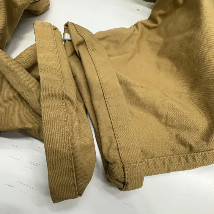 Burberry Burberry Beige Casual Straight Pants for Men Size US 44 / EU 60 - 4 Thumbnail