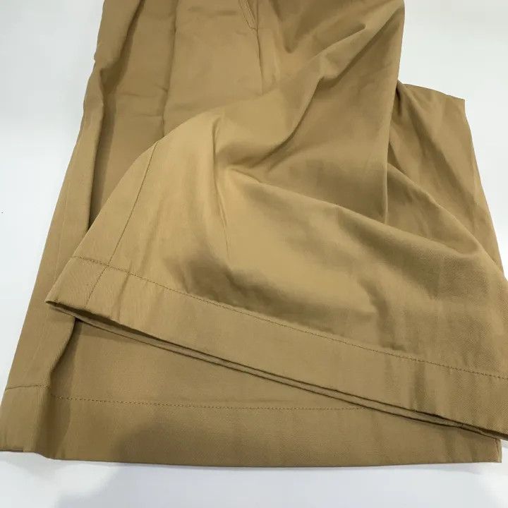 Burberry Burberry Solid Pleated Casual Shorts for Men Size US 44 / EU 60 - 8 Thumbnail