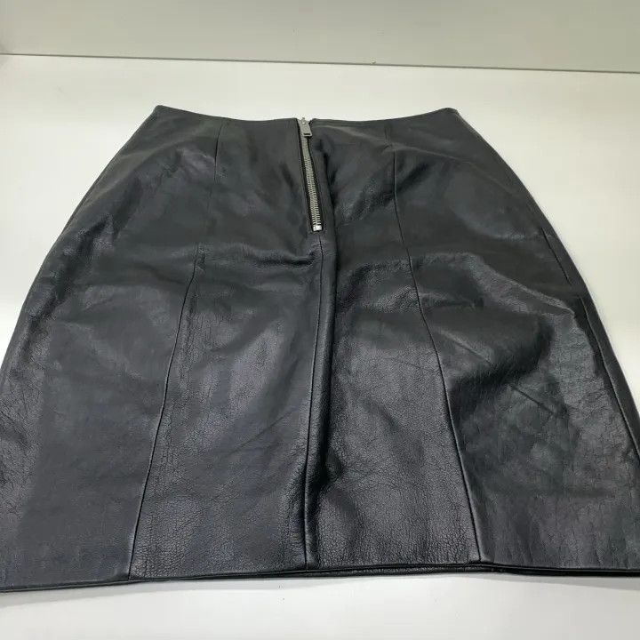 Saint Laurent Paris Saint Laurent Casual Fashion Skirt Size US 38 / EU 54 - 8 Thumbnail