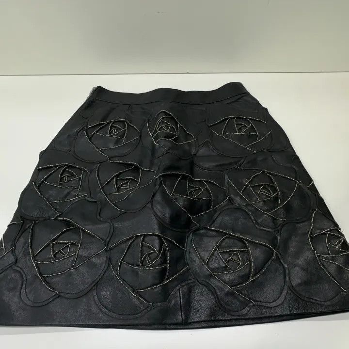 Saint Laurent Paris Saint Laurent Fashionable Versatile Mini Skirt Size US 36 / EU 52 - 10 Thumbnail
