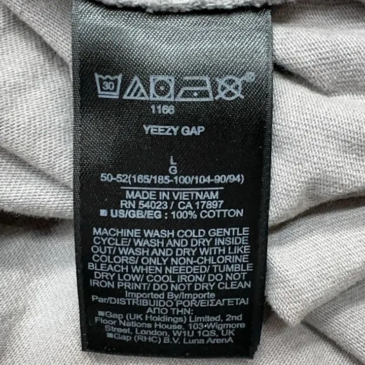 Balenciaga YEEZY x Gap x Balenciaga Gray 3/4 Sleeve Tee Size US L / EU 52-54 / 3 - 3 Thumbnail