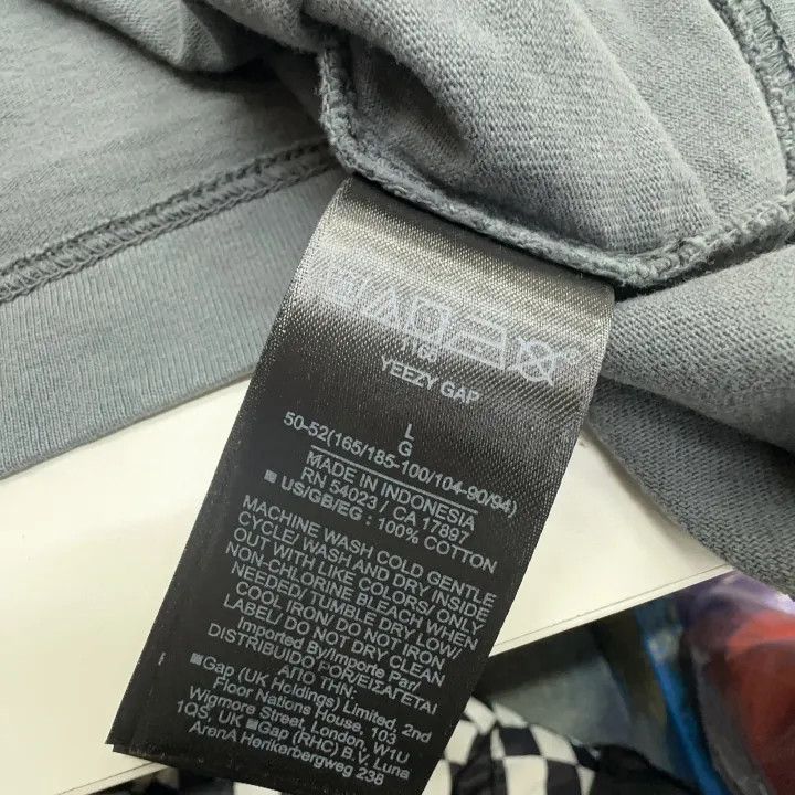Balenciaga YEEZY X Gap X Balenciaga Long Sleeve T-Shirt Size US L / EU 52-54 / 3 - 3 Thumbnail