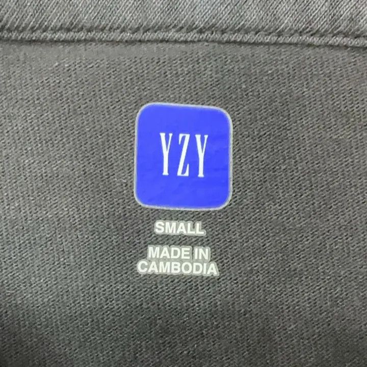 Yeezy YEEZY Black Casual Graphic Tee for Couples Size US S / EU 44-46 / 1 - 2 Thumbnail