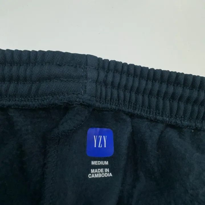 Balenciaga YEEZY x Gap x Balenciaga Casual Pants for Men Size US 30 / EU 46 - 4 Thumbnail