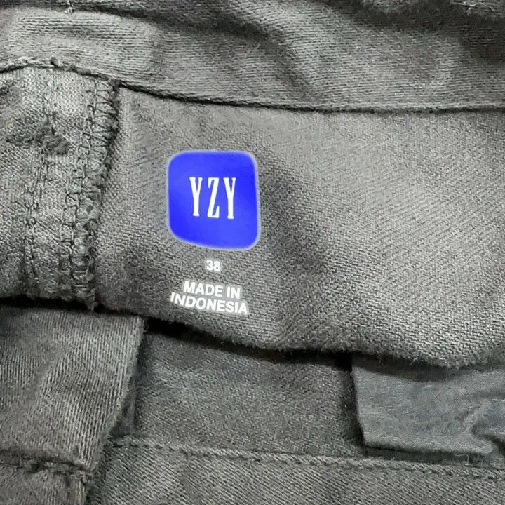 Balenciaga YEEZY x Gap x Balenciaga Casual Pants Size US 38 / EU 54 - 2 Thumbnail