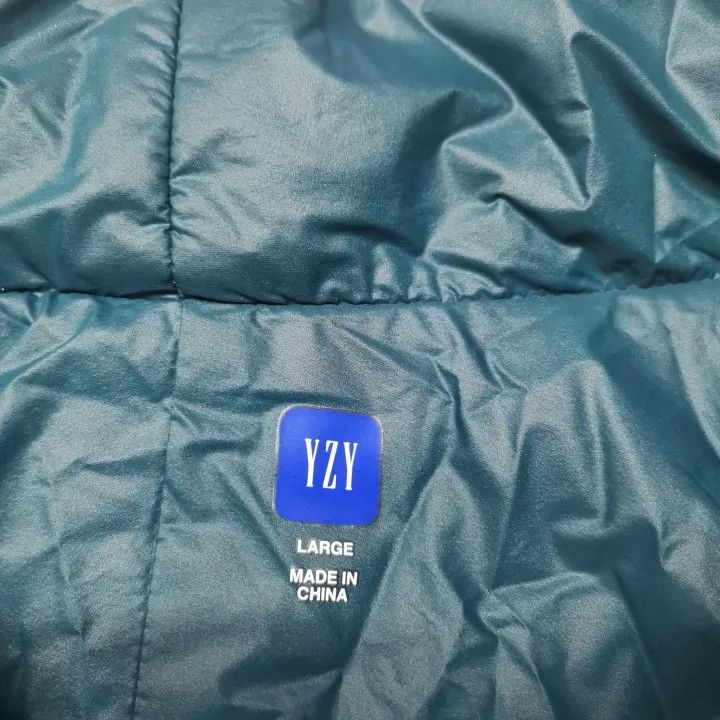 Balenciaga YEEZY x Gap x Balenciaga Long Sleeve Jacket Size US L / EU 52-54 / 3 - 5 Thumbnail