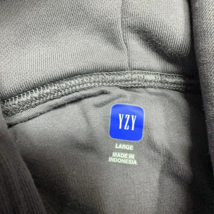 Balenciaga YEEZY x GAP x Balenciaga Hoodie in Dark Gray Size US L / EU 52-54 / 3 - 4 Thumbnail