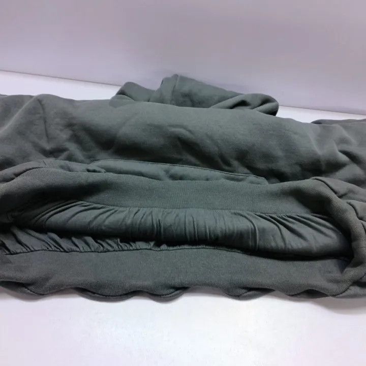 Balenciaga YEEZY x GAP x Balenciaga Dove Hoodie Size US XL / EU 56 / 4 - 14 Thumbnail