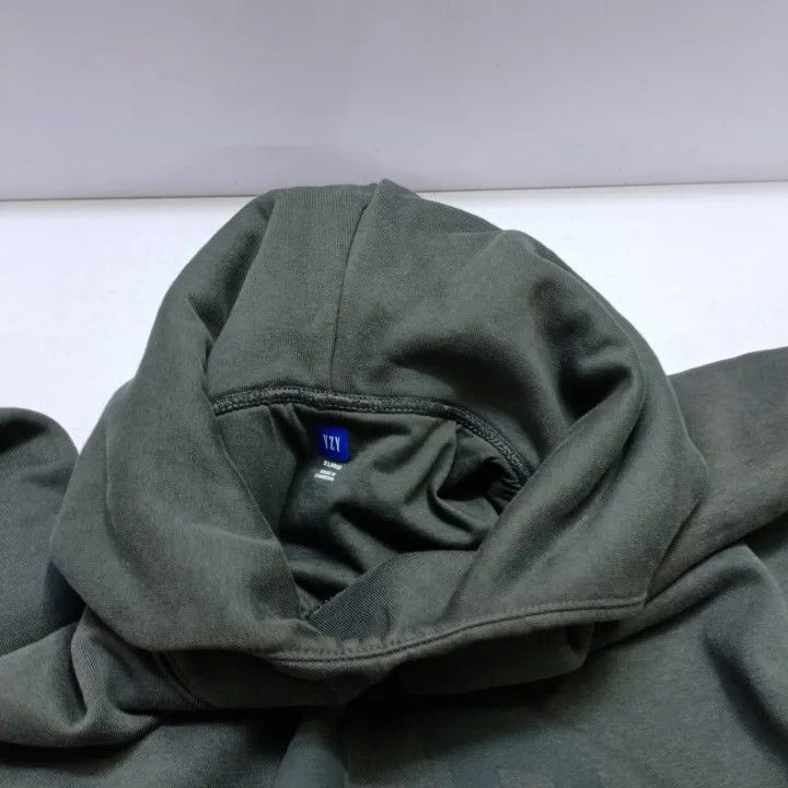 Balenciaga YEEZY x GAP x Balenciaga Dove Hoodie Size US XL / EU 56 / 4 - 8 Thumbnail
