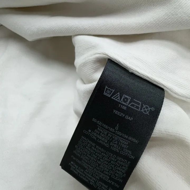 Balenciaga YEEZY x Gap x Balenciaga Short Sleeve T-Shirt Size US L / EU 52-54 / 3 - 5 Thumbnail