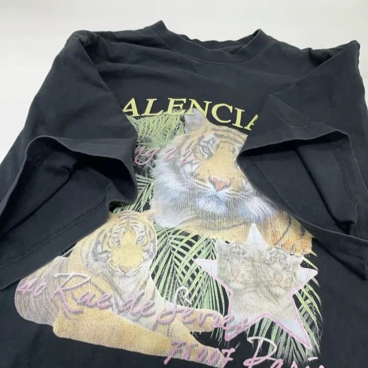 Balenciaga Balenciaga SS22 Tiger Print Short Sleeve T-Shirt Size US M / EU 48-50 / 2 - 10 Thumbnail