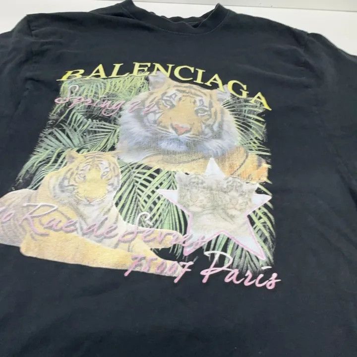 Balenciaga Balenciaga SS22 Tiger Print Short Sleeve T-Shirt Size US M / EU 48-50 / 2 - 8 Thumbnail