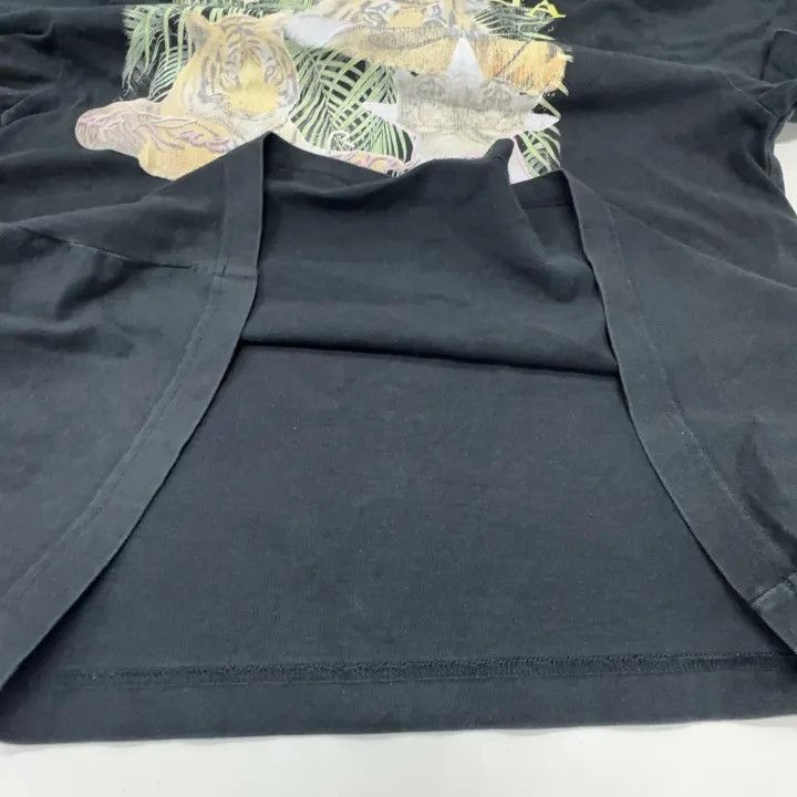 Balenciaga Balenciaga SS22 Tiger Print Short Sleeve T-Shirt Size US M / EU 48-50 / 2 - 9 Thumbnail