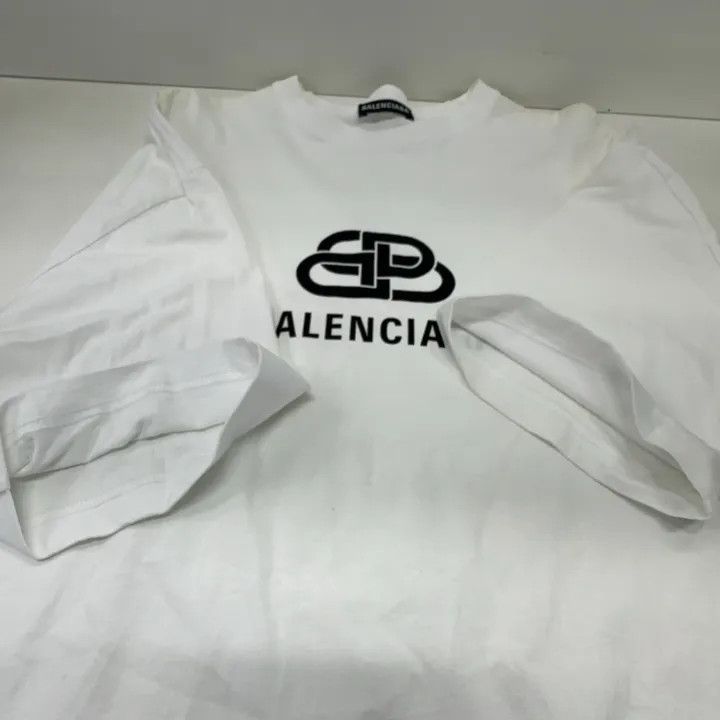Balenciaga Balenciaga Classic Logo White T-shirt for Men Size US S / EU 44-46 / 1 - 12 Thumbnail