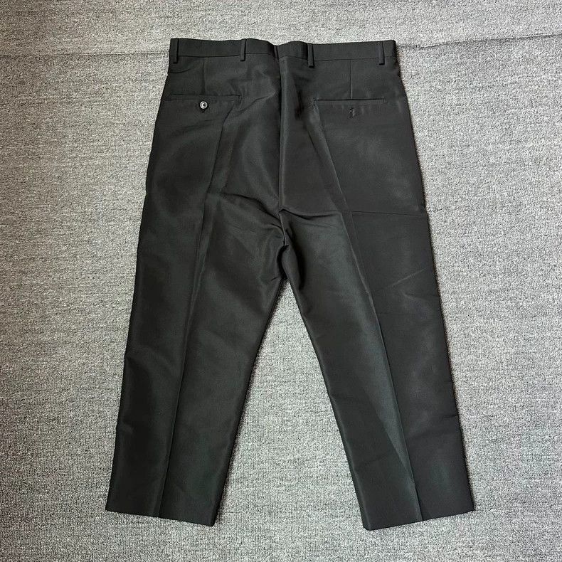 Rick Owens Rick Owens Black Cropped Pants for Men Size US 31 - 2 Thumbnail