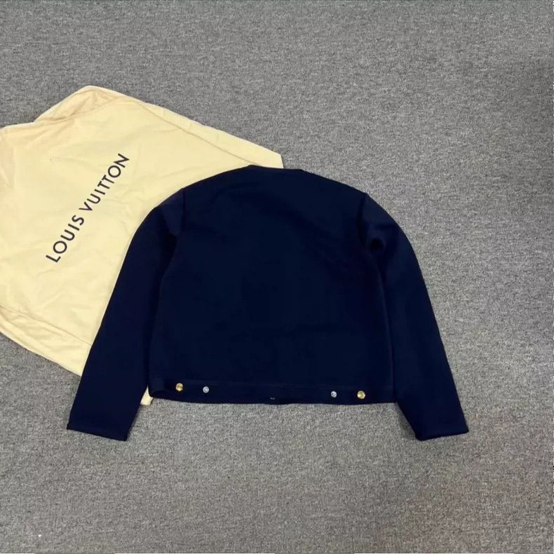 Louis Vuitton louis vuitton short jacket with buttons-dmc Size US M / EU 48-50 / 2 - 2 Thumbnail