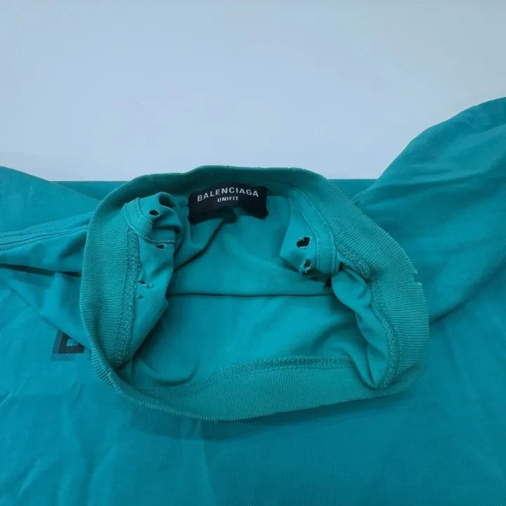 Balenciaga Balenciaga Distressed Logo Short Sleeve T-Shirt Size US XS / EU 42 / 0 - 7 Thumbnail