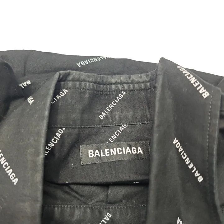Balenciaga Balenciaga Logo Short Sleeve Shirt for Men Size US M / EU 48-50 / 2 - 4 Thumbnail