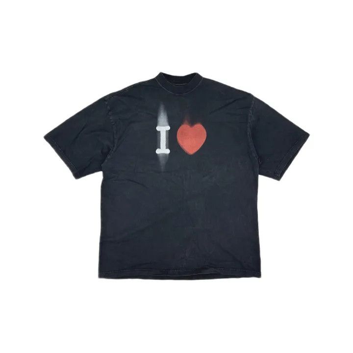 Balenciaga Balenciaga Black Short Sleeve T-shirt with Heart Print Size US M / EU 48-50 / 2 - 2 Thumbnail