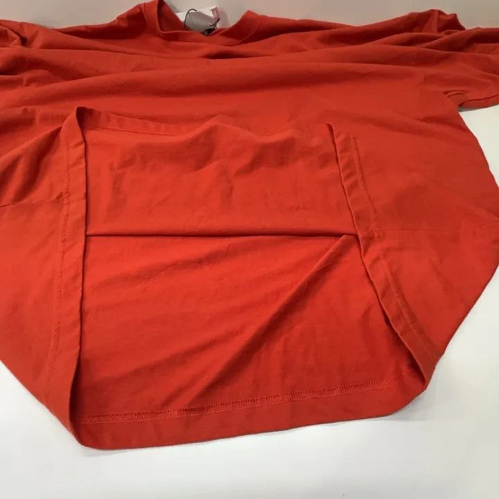 Balenciaga Balenciaga Red Short Sleeve T-Shirt Size US S / EU 44-46 / 1 - 8 Thumbnail
