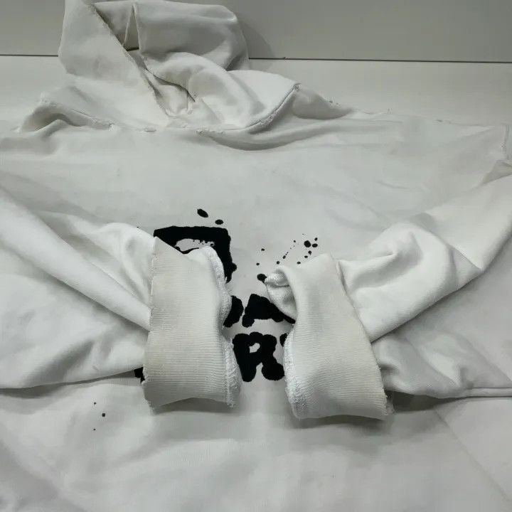 Balenciaga Balenciaga White Graphic Hoodie for Men Size US XL / EU 56 / 4 - 15 Thumbnail