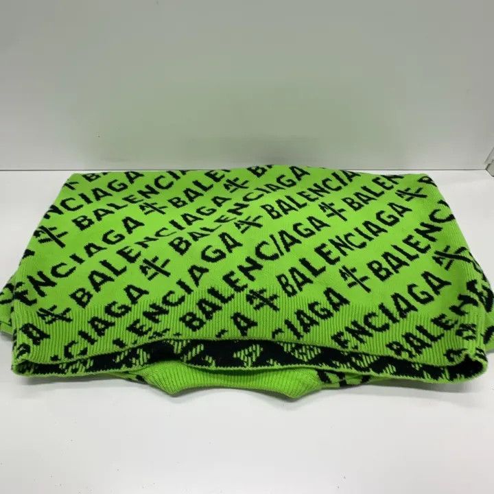 Balenciaga Balenciaga Year of the Ox Logo Sweater Size US M / EU 48-50 / 2 - 9 Thumbnail