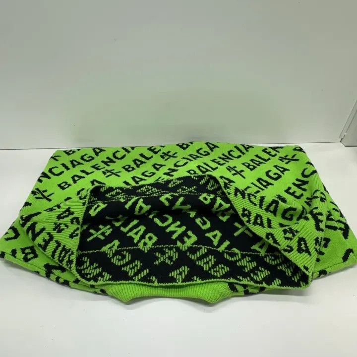 Balenciaga Balenciaga Year of the Ox Logo Sweater Size US M / EU 48-50 / 2 - 10 Thumbnail
