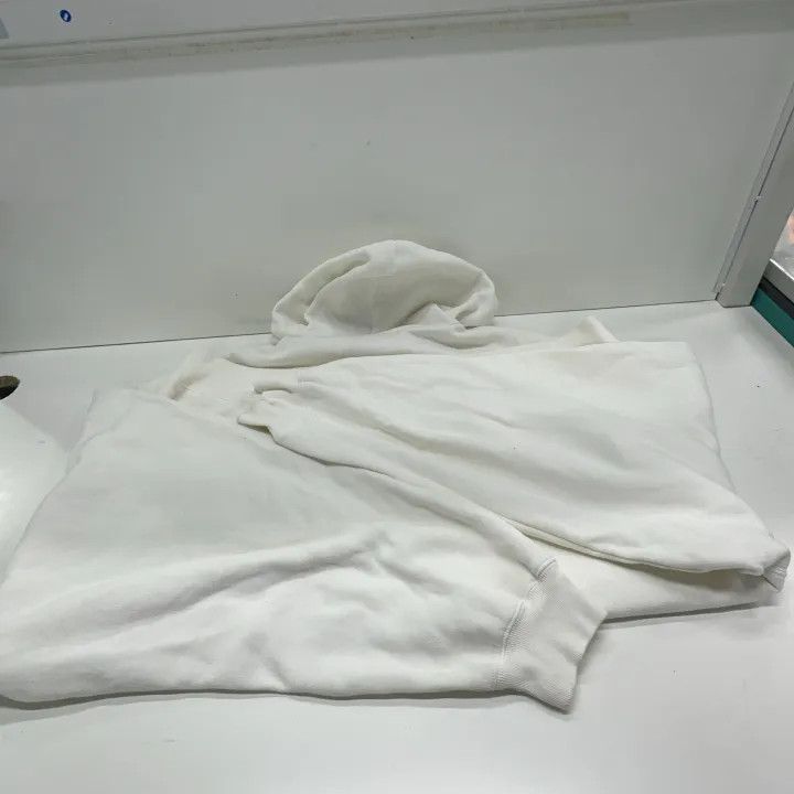 Balenciaga Balenciaga Language Print Hoodie for Men and Women Size US L / EU 52-54 / 3 - 6 Thumbnail